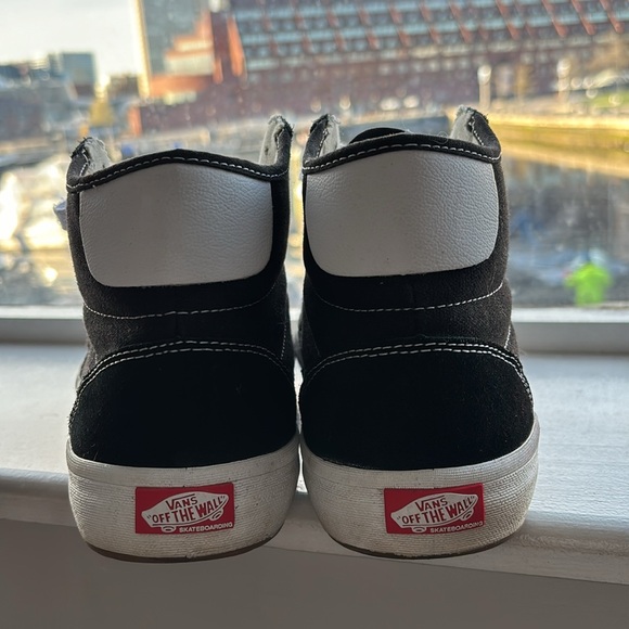 Vans Lizzie Sk8 Shoe - Picture 4 of 4